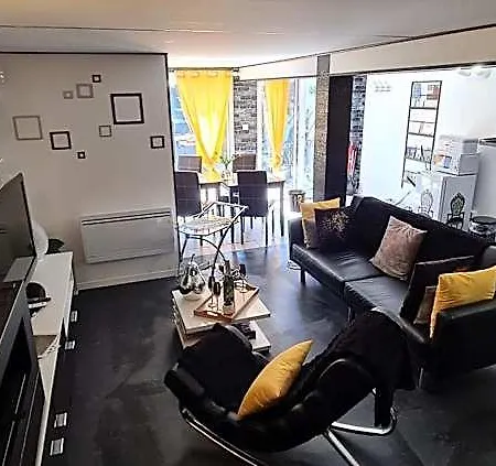 Nocleg ze śniadaniem L'instant 4*