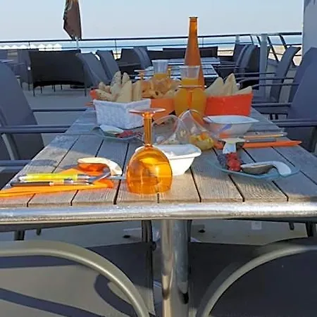 L'instant 4*