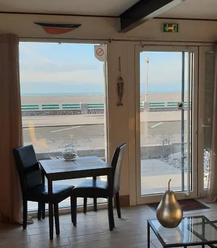 Couette-café L'instant 4*